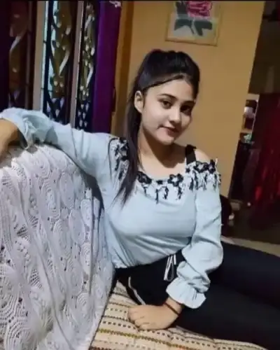 Escorts Service In Hukumpeta